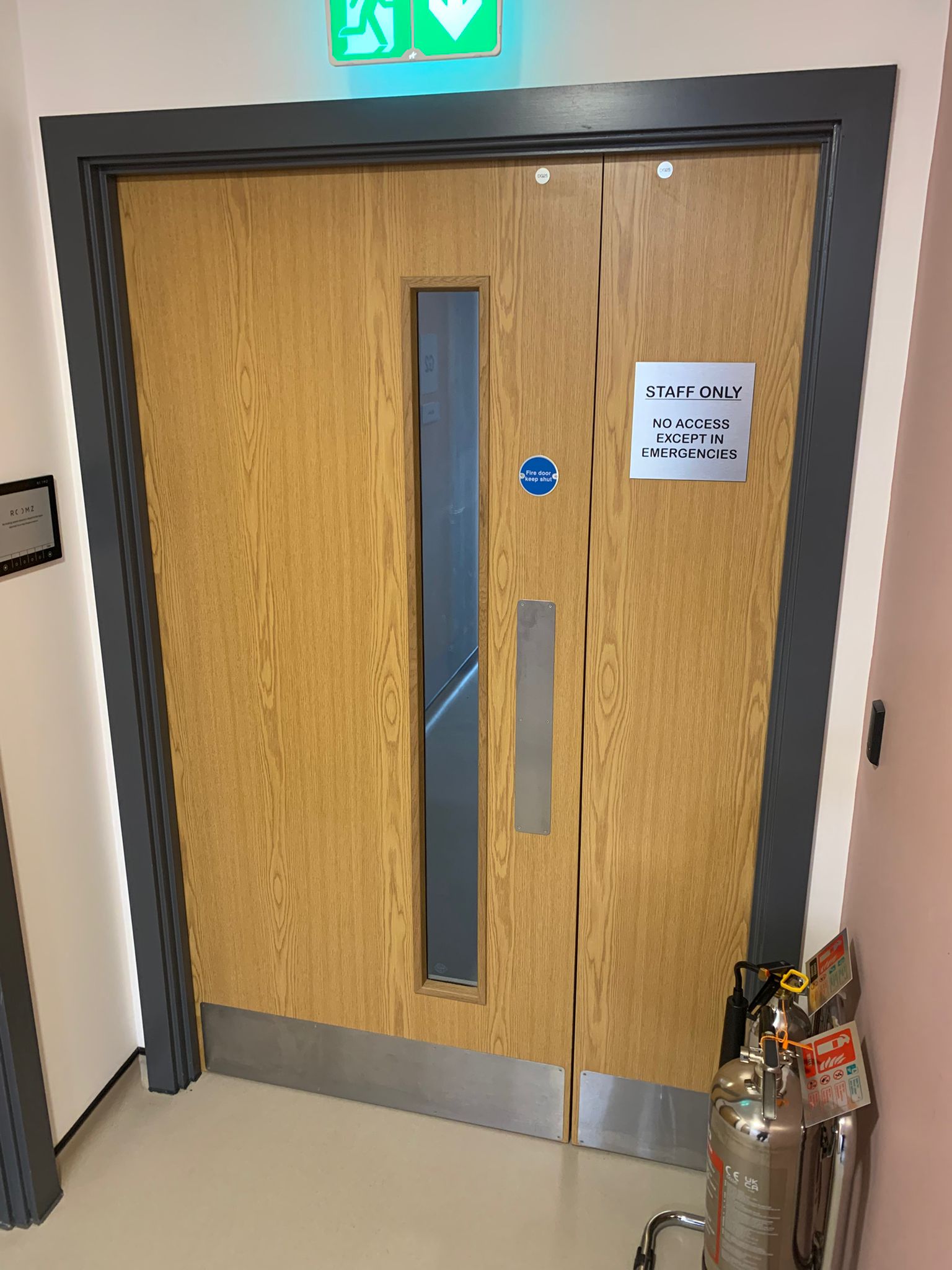 Oak staff fire exit with push bars